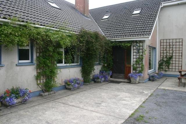 Portarra Lodge Guesthouse Moycullen Buitenkant foto