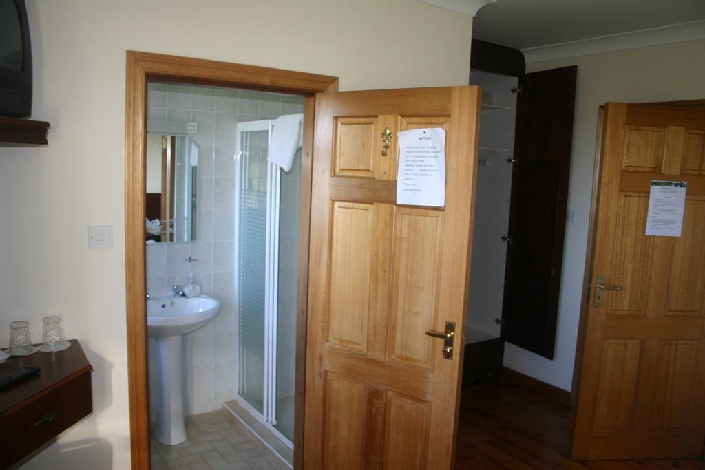 Portarra Lodge Guesthouse Moycullen Buitenkant foto